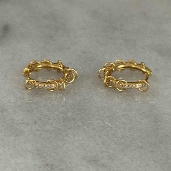 Gold Crystal Chain Punk Hoop Earrings 

Brand New - Picture 6 of 6